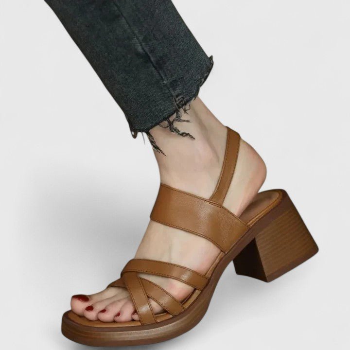 Elegantit sandaalit