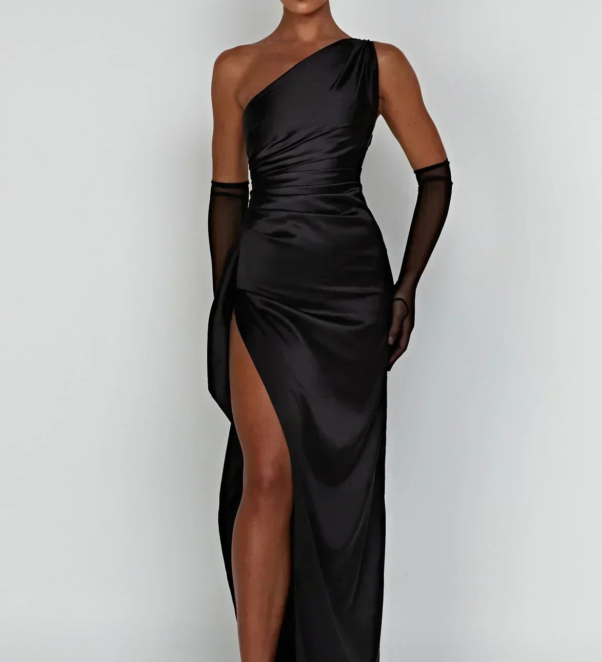 Satiini maxi mekko